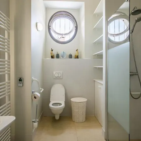 Double On A Quiet Domain With Large Swimming Pool And A Park-like Garden. וילה Saint-Maurin